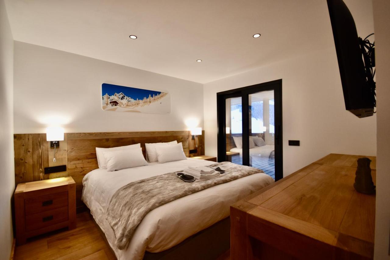 De Luxe Avec Magnifique Vue A Courchevel, 5 Chambres, 15 Pers Chalet