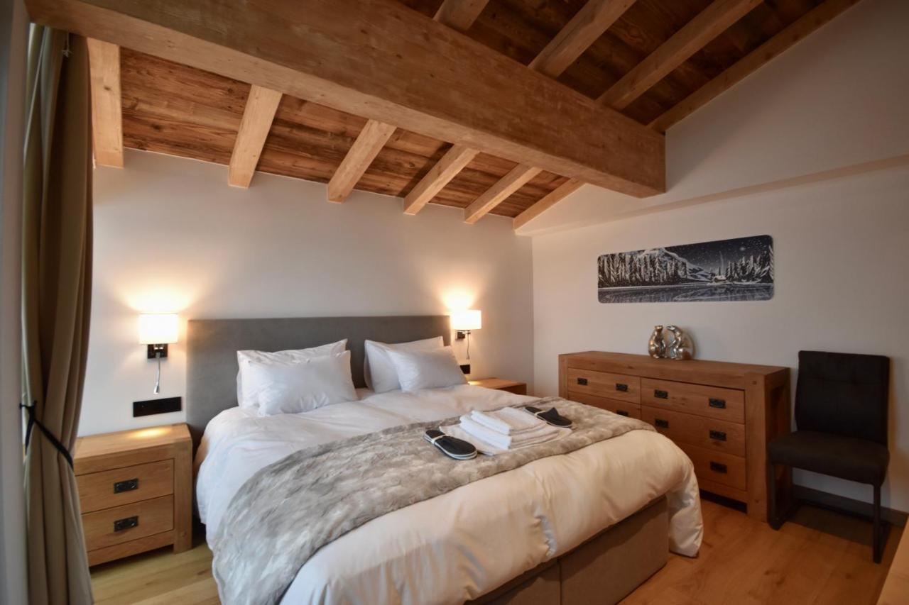De Luxe Avec Magnifique Vue A Courchevel, 5 Chambres, 15 Pers Chalet Courchevel