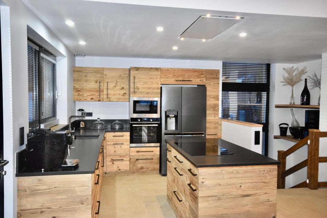 De Luxe Avec Magnifique Vue A Courchevel, 5 Chambres, 15 Pers Chalet Courchevel